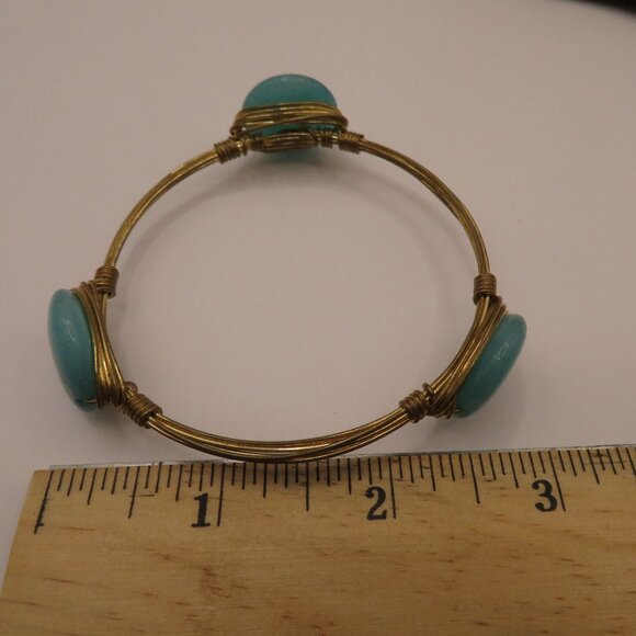 Gold Tone Wire Bangle Bracelet with Jadeite Beads - Picture 3 of 5